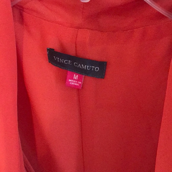 Vince Camuto sleeveless blouse/ asymmetrical tunic - Picture 2 of 4